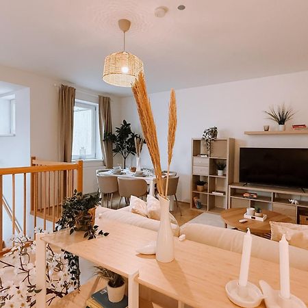 90Qm, 3 Bedrooms, Near Schoenbrunn, Balcony - Axara Housing Vienna Exterior photo